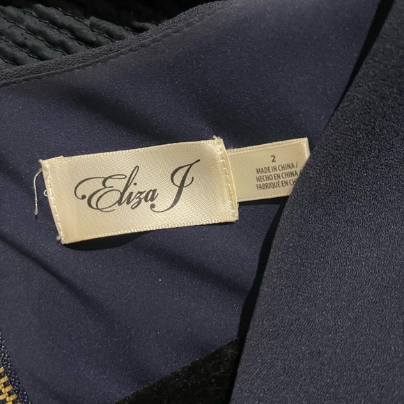 ELIZA J DRESS - Picture 2 of 3